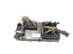 Recambio de caja reles / fusibles para opel insignia berlina 2.0 16v cdti referencia OEM IAM 1247607 13345497  2