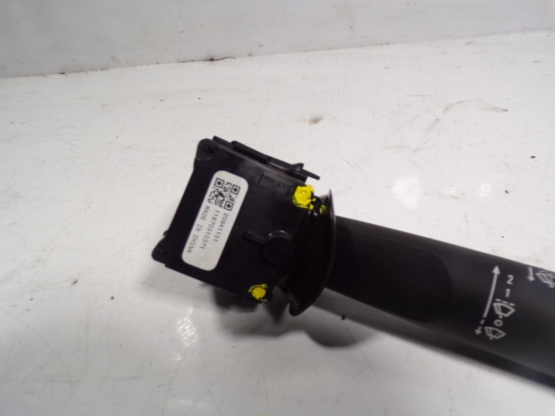 Recambio de mando limpia para opel insignia berlina 2.0 16v cdti referencia OEM IAM 13305522 20941131 11870310371