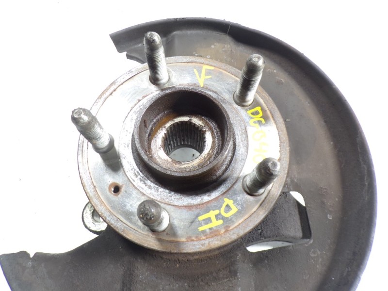 Recambio de mangueta delantera izquierda para opel insignia berlina 2.0 16v cdti referencia OEM IAM 308245  328042