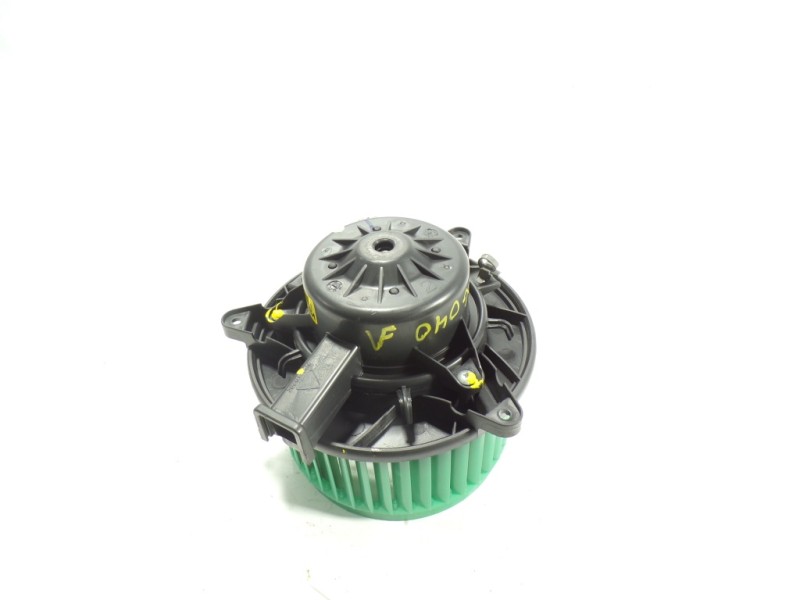 Recambio de motor calefaccion para opel insignia berlina 2.0 16v cdti referencia OEM IAM 1845374 52426733 