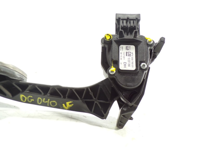 Recambio de potenciometro pedal para opel insignia berlina 2.0 16v cdti referencia OEM IAM 848036 13237356 6PV009765