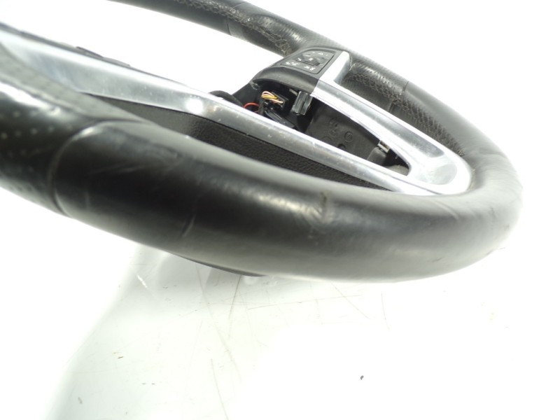 Recambio de volante para opel insignia berlina 2.0 16v cdti referencia OEM IAM 913527  913395