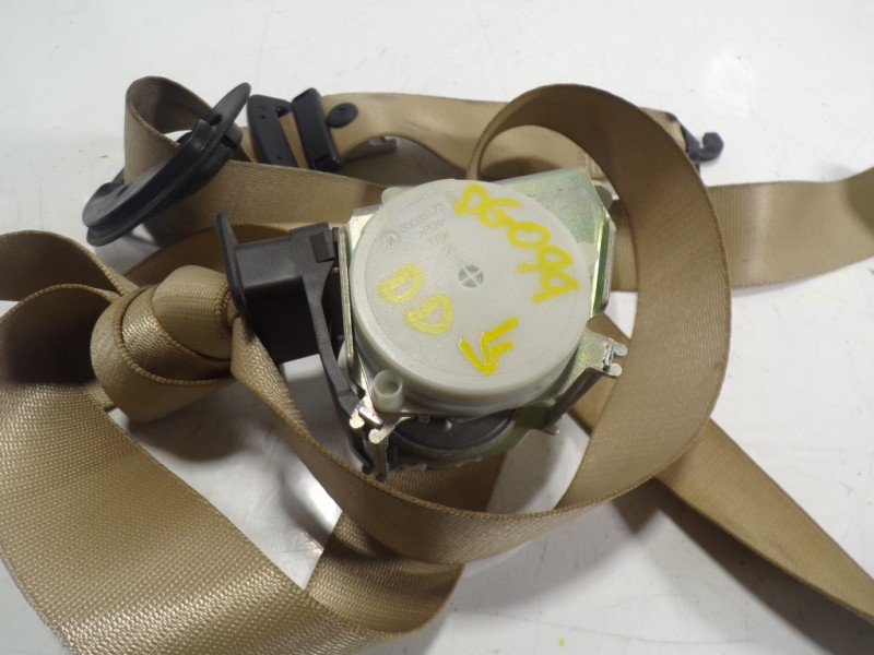 Recambio de cinturon seguridad delantero derecho para bmw serie 3 berlina (e90) 316d referencia OEM IAM 72117234768 34073017 340