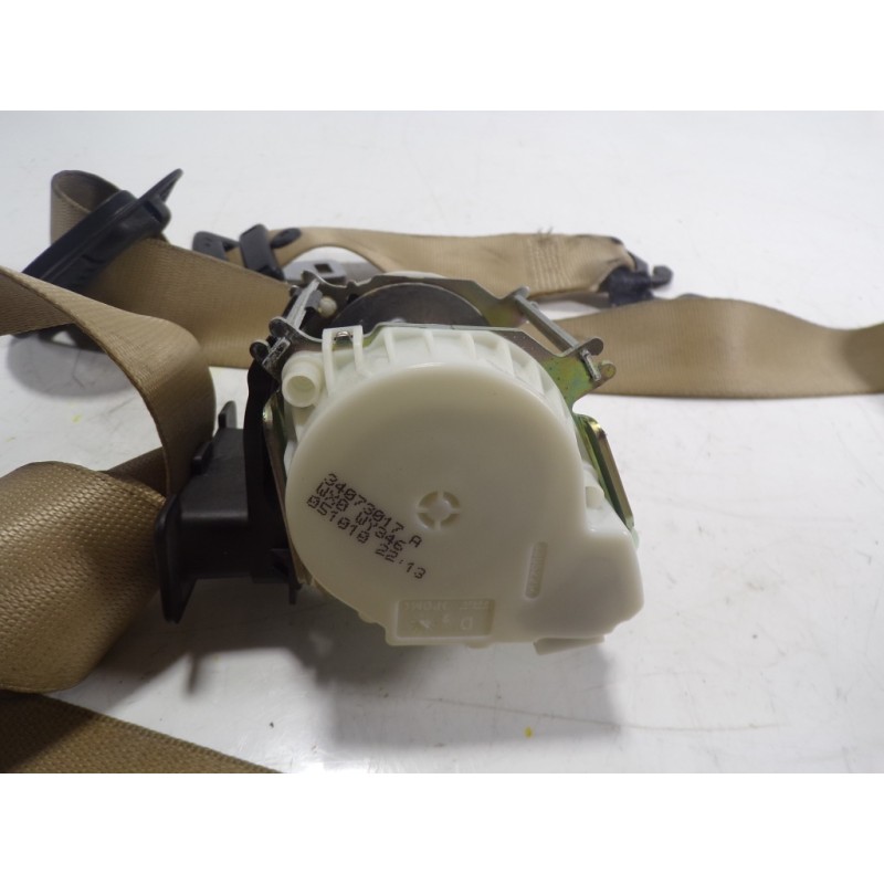 Recambio de cinturon seguridad delantero derecho para bmw serie 3 berlina (e90) 316d referencia OEM IAM 72117234768 34073017 340