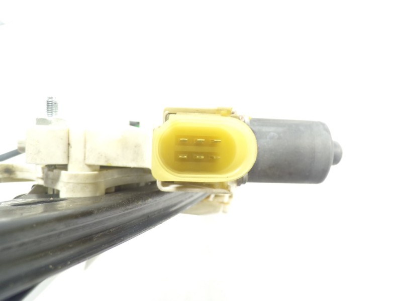 Recambio de elevalunas delantero derecho para bmw serie 3 berlina (e90) 316d referencia OEM IAM 51337140588 9966251 