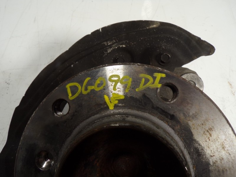 Recambio de mangueta delantera izquierda para bmw serie 3 berlina (e90) 316d referencia OEM IAM 31216793923  