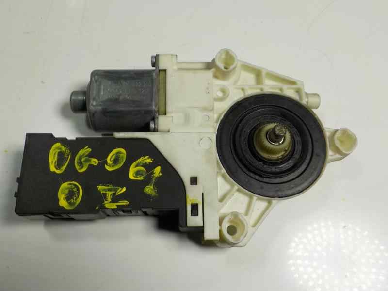 Recambio de motor elevalunas delantero izquierdo para peugeot 407 1.6 hdi referencia OEM IAM   