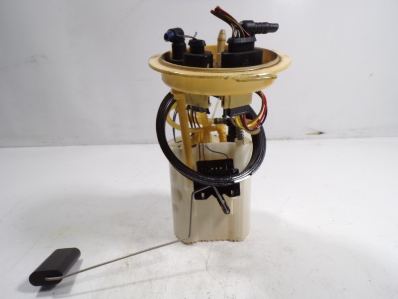 Recambio de aforador para skoda octavia combi (5e5) l&k referencia OEM IAM 5Q0919050P 5Q0919050P A2C82349000