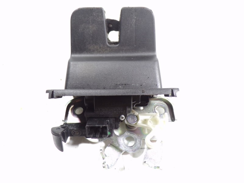 Recambio de cerradura maletero / porton para skoda octavia combi (5e5) l&k referencia OEM IAM 5E9827023C  