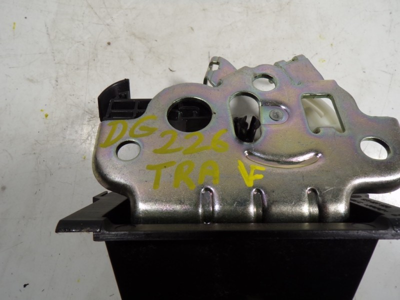 Recambio de cerradura maletero / porton para skoda octavia combi (5e5) l&k referencia OEM IAM 5E9827023C  