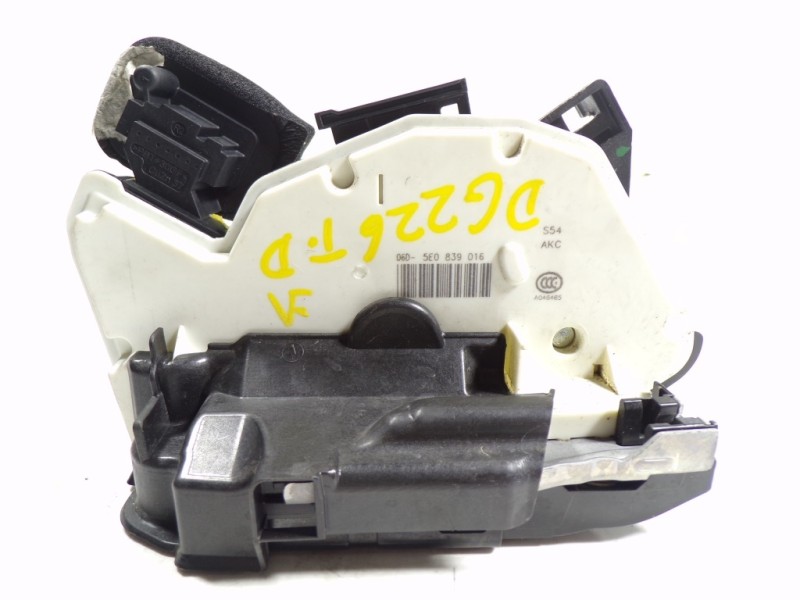 Recambio de cerradura puerta trasera derecha para skoda octavia combi (5e5) l&k referencia OEM IAM 5E0839016 5E0839016 