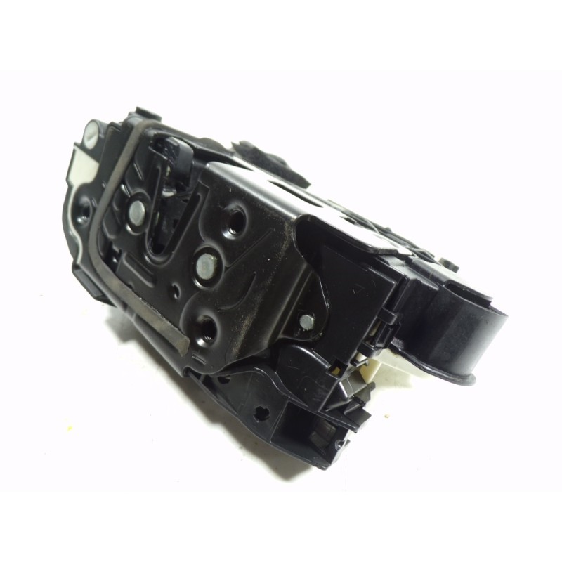 Recambio de cerradura puerta trasera izquierda para skoda octavia combi (5e5) l&k referencia OEM IAM 5E0839015 5E0839015 