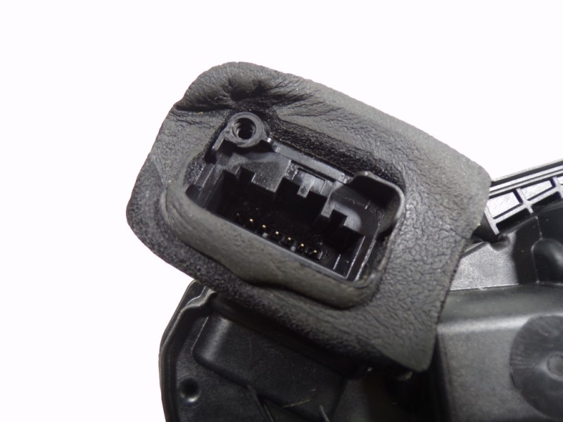 Recambio de cerradura puerta trasera izquierda para skoda octavia combi (5e5) l&k referencia OEM IAM 5E0839015 5E0839015 