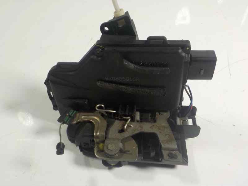 Recambio de cerradura puerta trasera derecha para audi a2 (8z) 1.4 16v referencia OEM IAM   