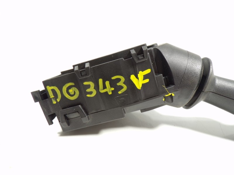 Recambio de mando limpia para ford fiesta (ccn) 1.0 ecoboost cat referencia OEM IAM 1537625  