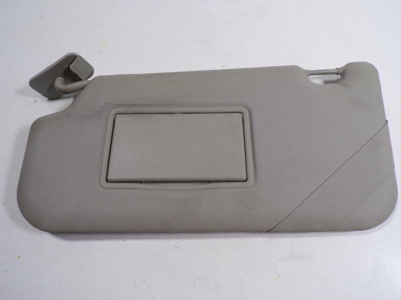 Recambio de parasol izquierdo para ford fiesta (ccn) 1.0 ecoboost cat referencia OEM IAM 2019051  