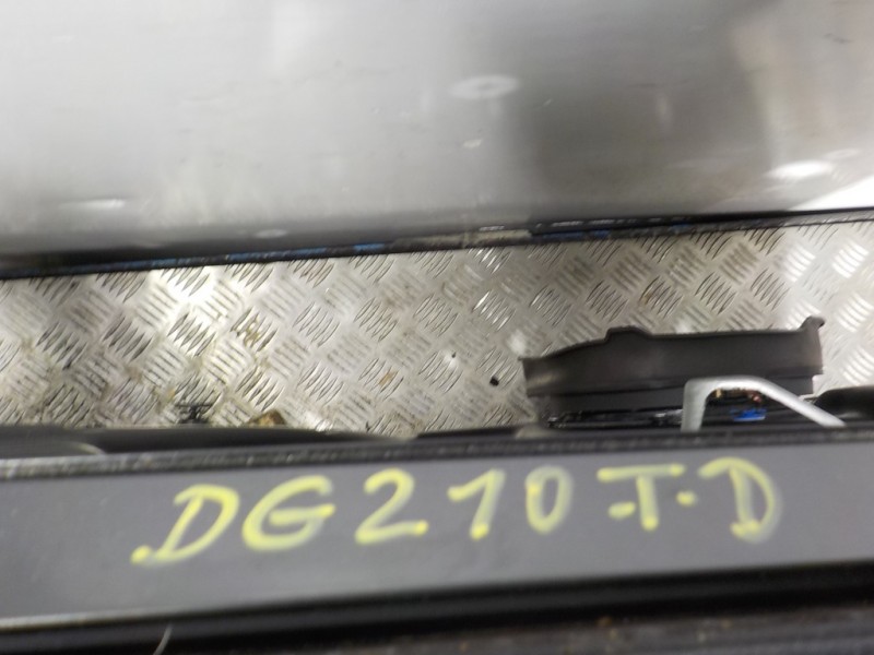 Recambio de elevalunas trasero derecho para volkswagen touareg (7l6) 2.5 tdi dpf referencia OEM IAM 7L0839462D  