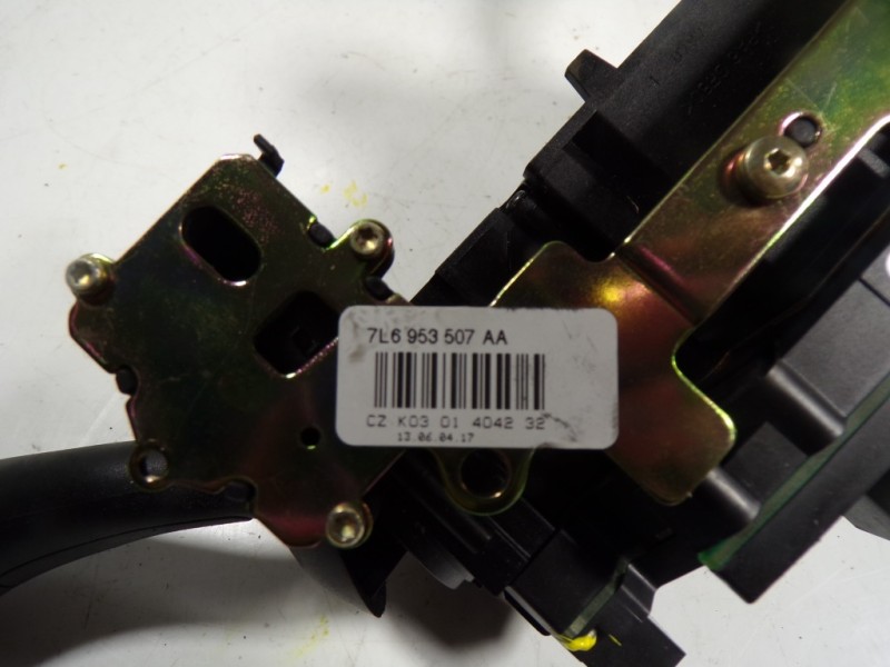 Recambio de mando intermitentes para volkswagen touareg (7l6) 2.5 tdi dpf referencia OEM IAM 3D0953513 7L6953549D 