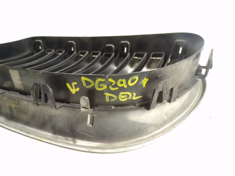 Recambio de rejilla para bmw serie 5 lim. (f10) 2.0 turbodiesel referencia OEM IAM 51137200728  