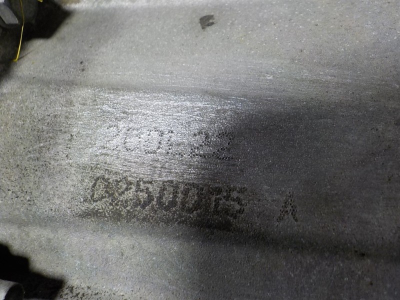 Recambio de caja cambios para peugeot 206 berlina 1.9 diesel referencia OEM IAM  222235 