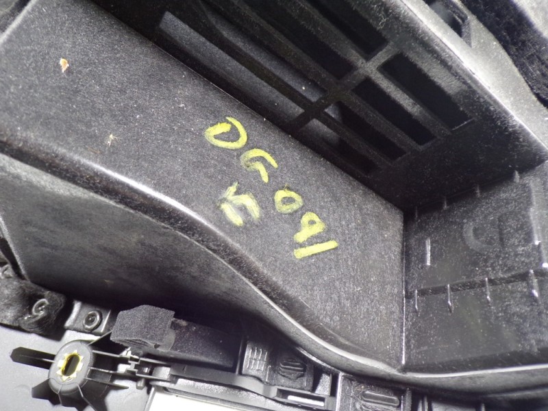 Recambio de guantera para audi a3 sportback (8vf) s line edition referencia OEM IAM 8V1857035D6PS  