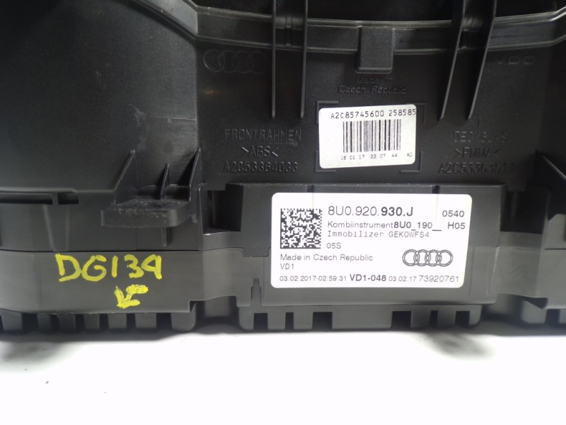 Recambio de cuadro instrumentos para audi q3 (8ug) 2.0 16v tdi referencia OEM IAM 8U0920930J 8U0920930J A2C85745600