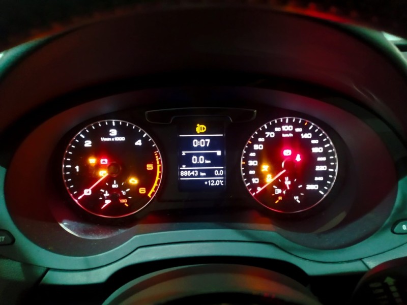 Recambio de cuadro instrumentos para audi q3 (8ug) 2.0 16v tdi referencia OEM IAM 8U0920930J 8U0920930J A2C85745600