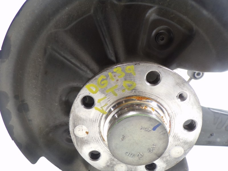 Recambio de mangueta trasera derecha para audi q3 (8ug) 2.0 16v tdi referencia OEM IAM 3C0505434K  