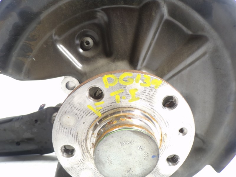 Recambio de mangueta trasera izquierda para audi q3 (8ug) 2.0 16v tdi referencia OEM IAM 3C0505433K  