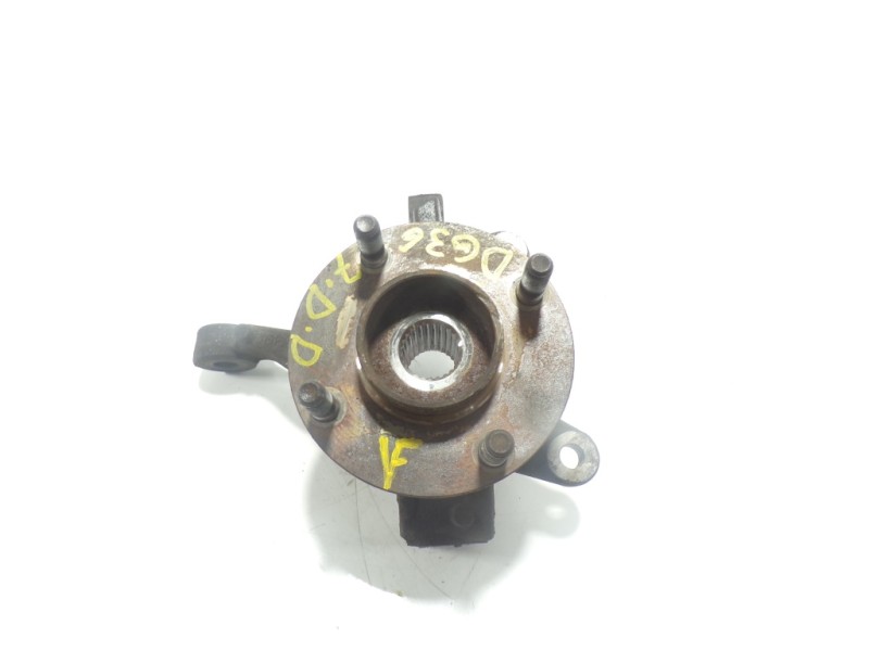 Recambio de mangueta delantera derecha para ford fiesta (ccn) 1.25 16v cat referencia OEM IAM   