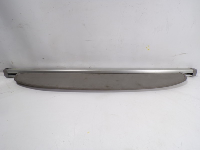 Recambio de bandeja trasera para toyota prius (nhw20) 1.5 cat referencia OEM IAM 6491047010B0  