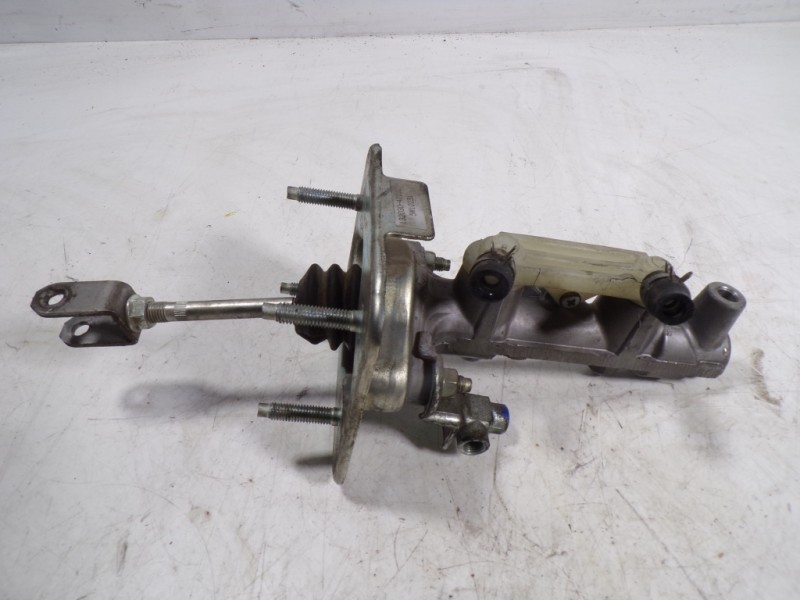 Recambio de bomba freno para toyota prius (nhw20) 1.5 cat referencia OEM IAM 4720047020  