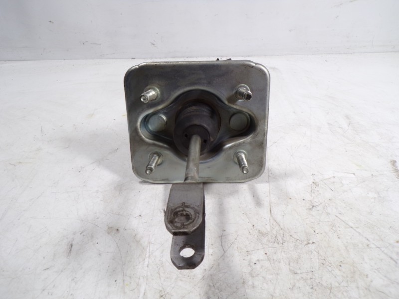 Recambio de bomba freno para toyota prius (nhw20) 1.5 cat referencia OEM IAM 4720047020  