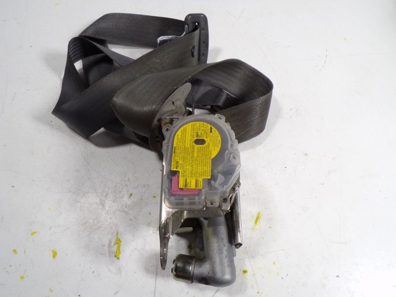 Recambio de cinturon seguridad delantero izquierdo para toyota prius (nhw20) 1.5 cat referencia OEM IAM 7322047071B0  