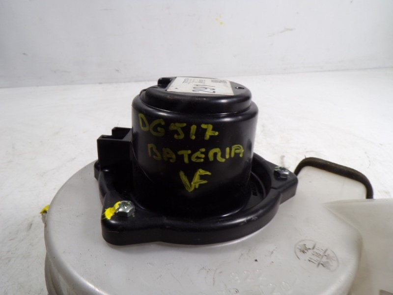 Recambio de motor calefaccion para toyota prius (nhw20) 1.5 cat referencia OEM IAM 8713047070 8713047070 1172002913