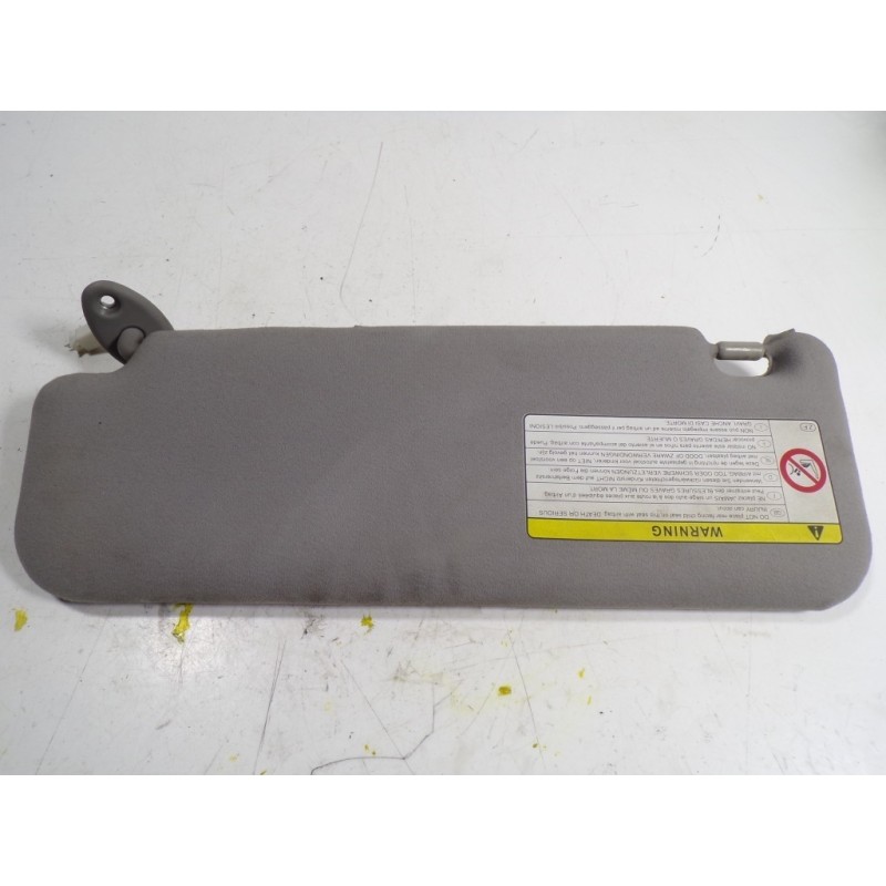 Recambio de parasol derecho para toyota prius (nhw20) 1.5 cat referencia OEM IAM 7431047133B4  