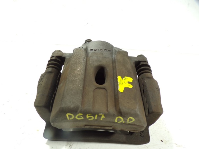 Recambio de pinza freno delantera derecha para toyota prius (nhw20) 1.5 cat referencia OEM IAM 4773047020  