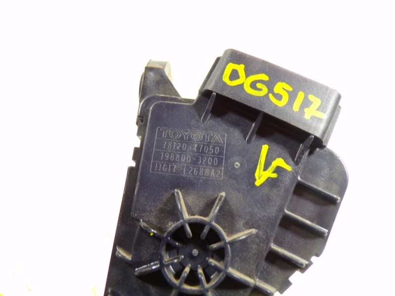 Recambio de potenciometro pedal para toyota prius (nhw20) 1.5 cat referencia OEM IAM 7812047050 7812047050 1988003200