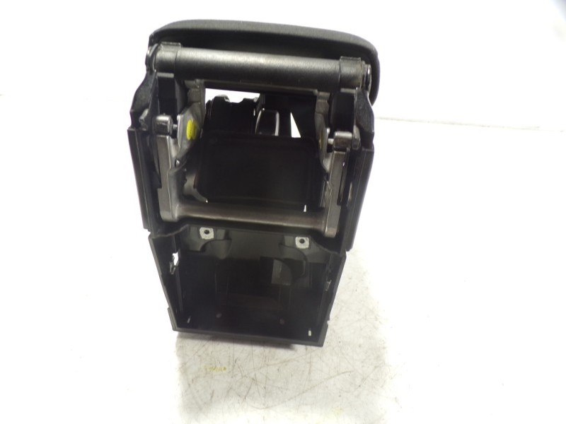 Recambio de apoyabrazos central para volkswagen golf vi (5k1) 2.0 tdi referencia OEM IAM 1K0864207EZVU  