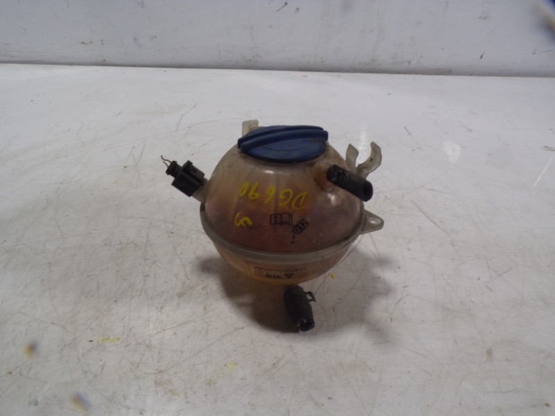 Recambio de deposito expansion para volkswagen golf vi (5k1) 2.0 tdi referencia OEM IAM 1K0121407A  