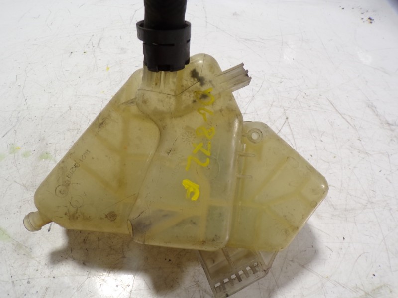 Recambio de deposito expansion para mazda 2 lim. (de) 1.4 diesel cat referencia OEM IAM Y40515350  