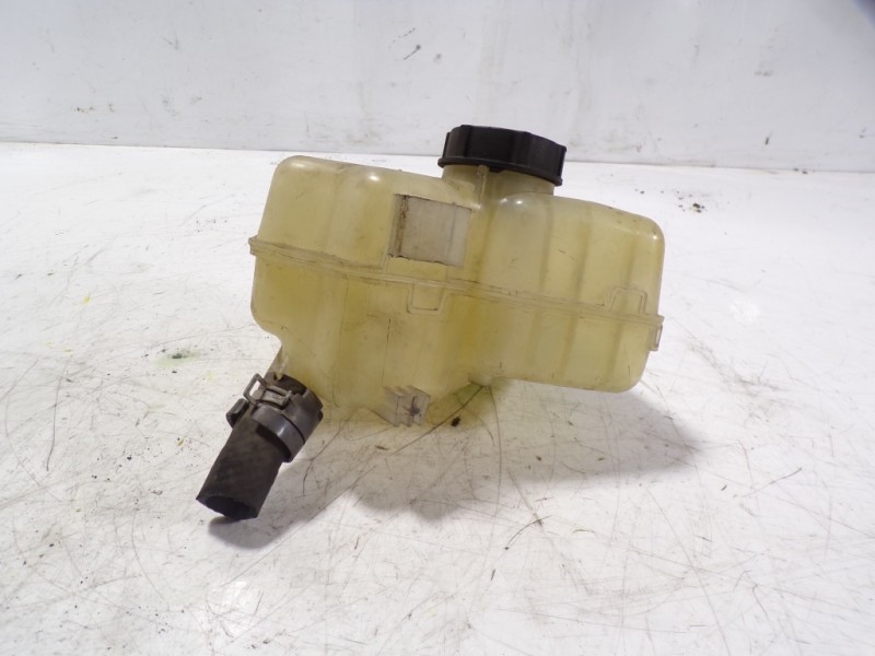 Recambio de deposito expansion para mazda 2 lim. (de) 1.4 diesel cat referencia OEM IAM Y40515350  