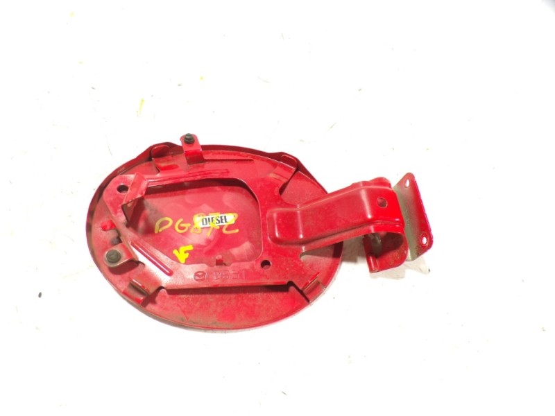 Recambio de tapa combustible para mazda 2 lim. (de) 1.4 diesel cat referencia OEM IAM D65142410C  