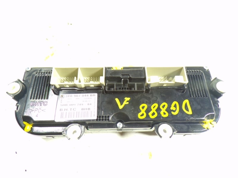 Recambio de mando climatizador para skoda octavia berlina (1z3) collection referencia OEM IAM 3T0907044BRWHS 3T0907044BR 5HB0097