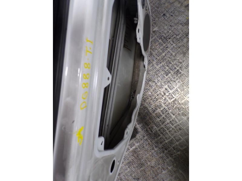 Recambio de puerta trasera izquierda para skoda octavia berlina (1z3) collection referencia OEM IAM 1Z5833055  