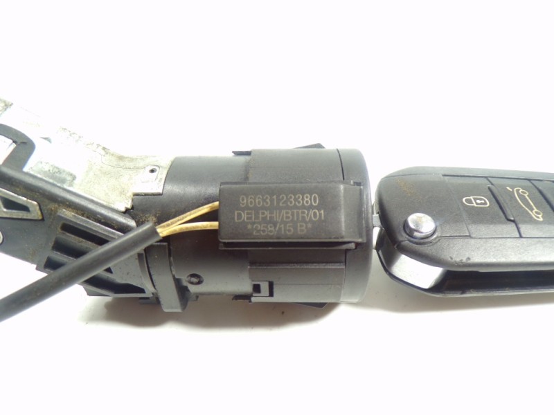 Recambio de antirrobo para citroën c4 cactus 1.2 12v e-thp referencia OEM IAM 1608682880 9663123380 