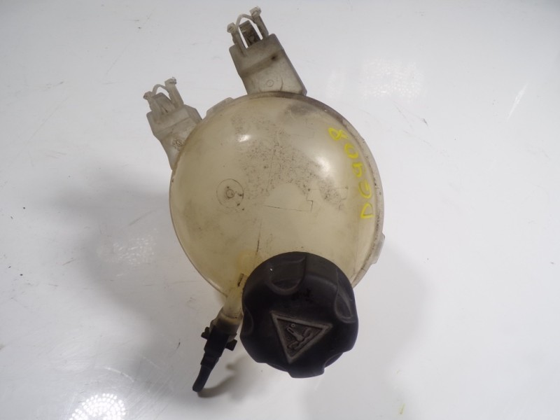 Recambio de deposito expansion para citroën c4 cactus 1.2 12v e-thp referencia OEM IAM 9800777280  