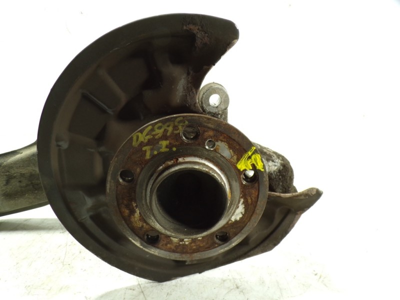 Recambio de mangueta trasera izquierda para mercedes-benz clase b (w246) 1.8 cdi cat referencia OEM IAM A2463503541  