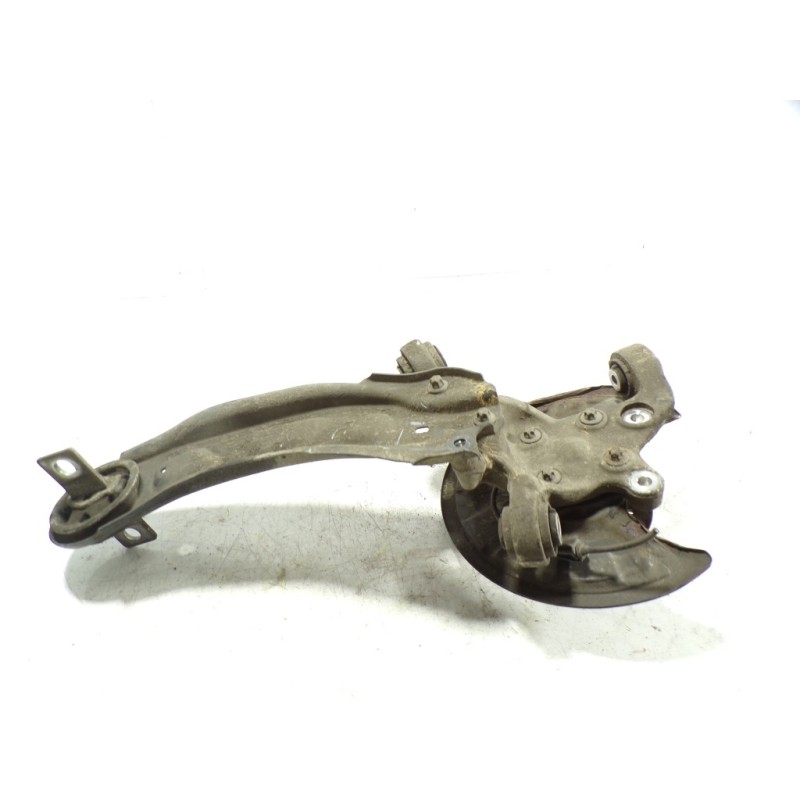 Recambio de mangueta trasera izquierda para mercedes-benz clase b (w246) 1.8 cdi cat referencia OEM IAM A2463503541  