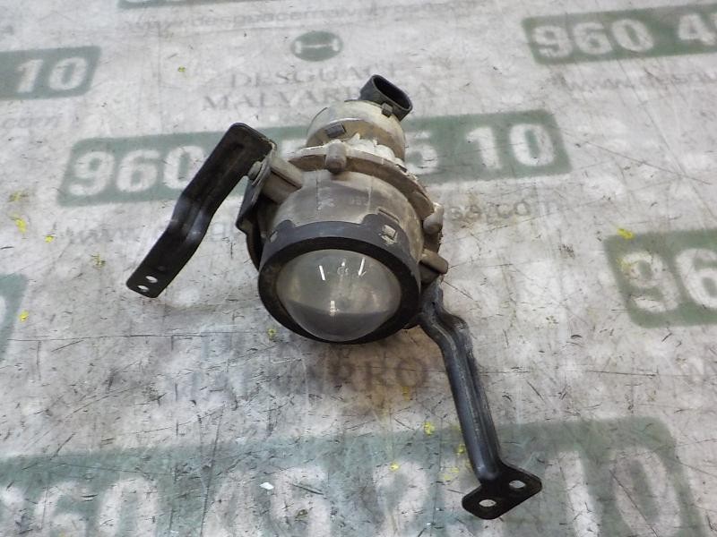 Recambio de faro antiniebla izquierdo para kia pro_ceed crdi referencia OEM IAM 922011H500  